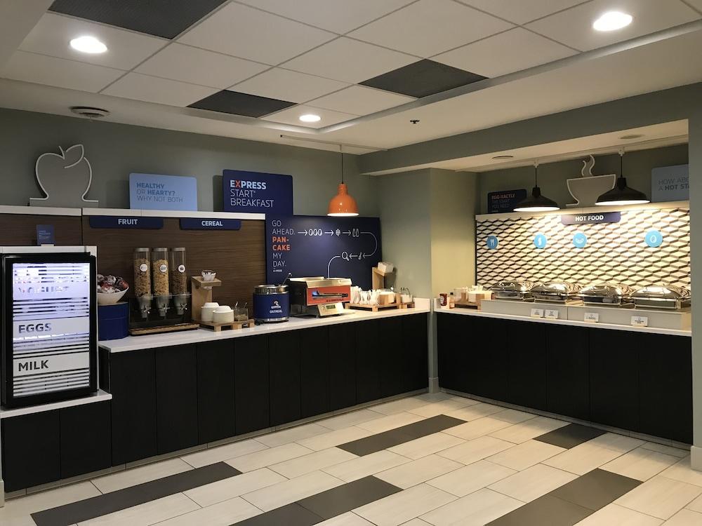 Holiday Inn Express - Canton By Ihg Exteriér fotografie